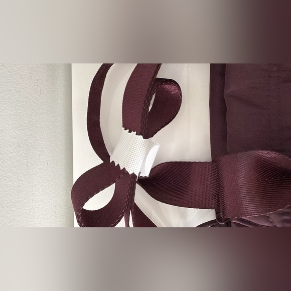 New OLD NAVY Lil' Puff Active Tote Dark Sepia Bag Handbag - Picture 3 of 7